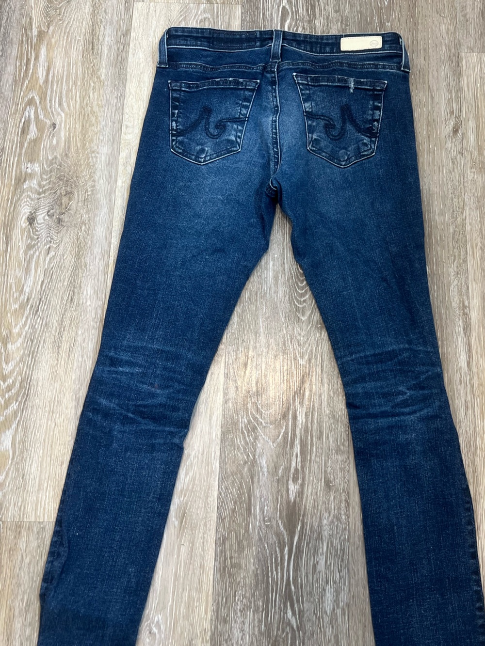 Dark Blue Women's Skinny Jeans - Classic Back Pocket Design